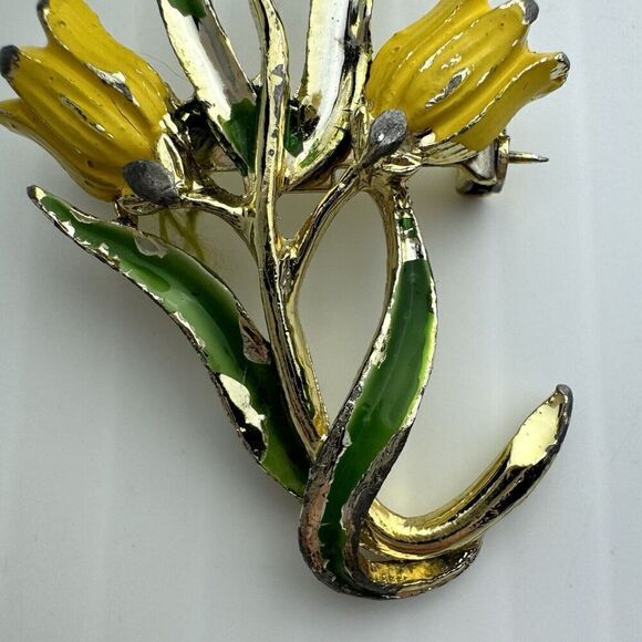 Signed Jerrys Enamel Yellow Flower Brooch Pin Tulip Garden Gold Tone - Picture 6 of 7